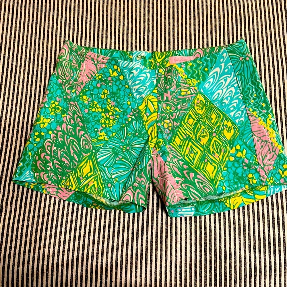 Lily Pulitzer Women's Size 000 Green shells Shorts